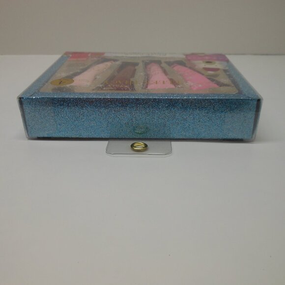 Ellen Tracy Moisturizing Lip Balm Collection Winter Theme 4 - Picture 4 of 7